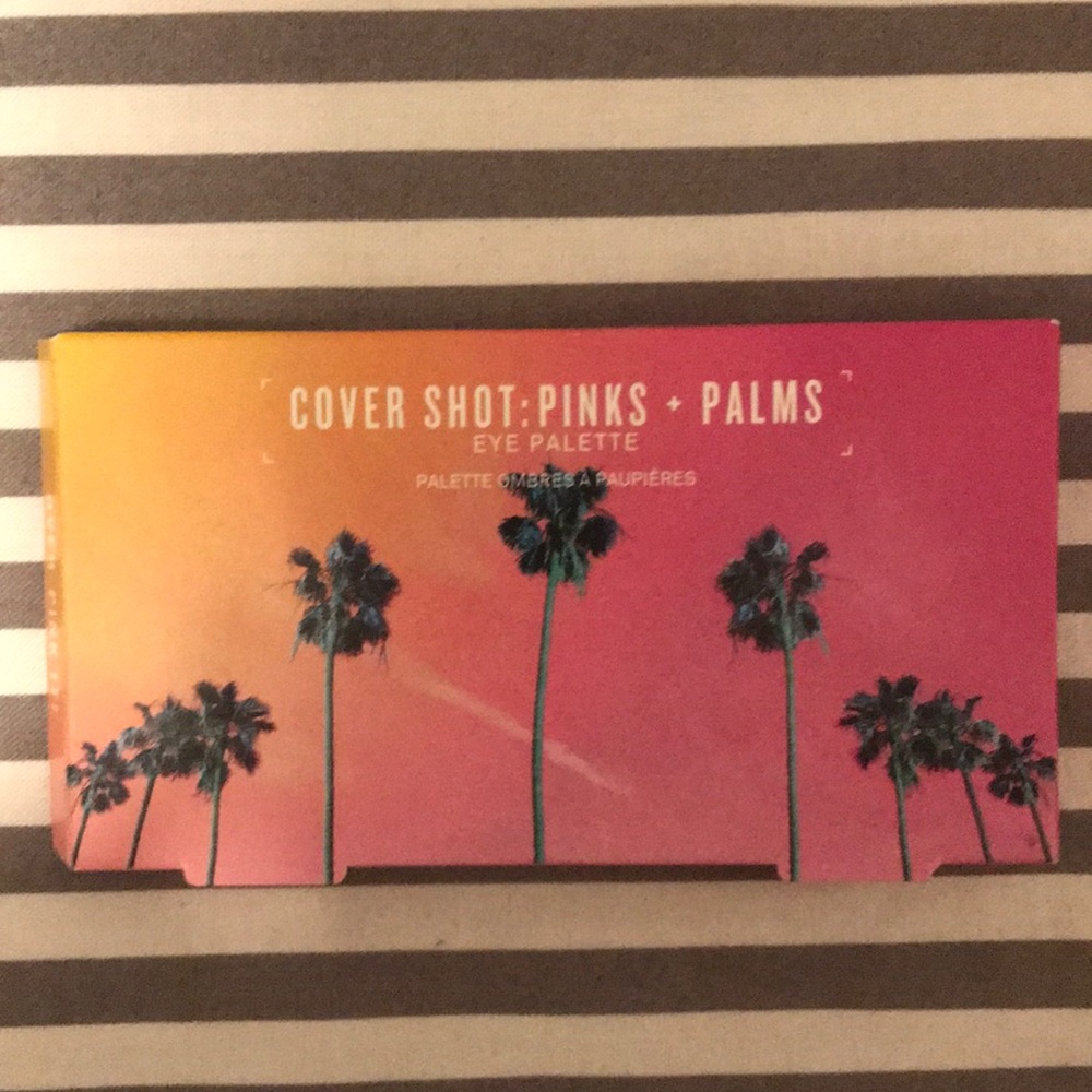 Smashbox cover shot pinks and palms eyeshadow